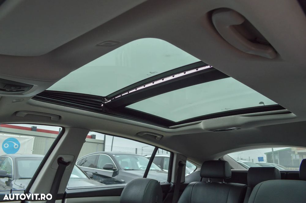 BMW Seria 5 520d Gran Turismo Aut. Luxury Line - 24