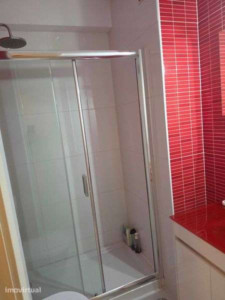 Arrenda-se apartamento T3 Caxinas - Grande imagem: 3/8