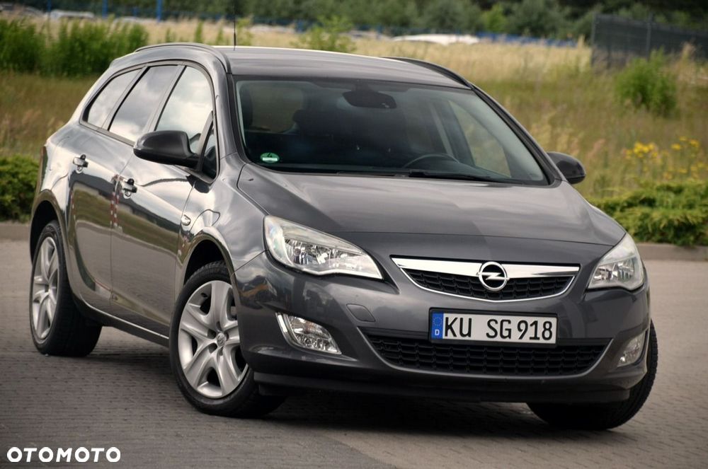 Opel Astra - 2