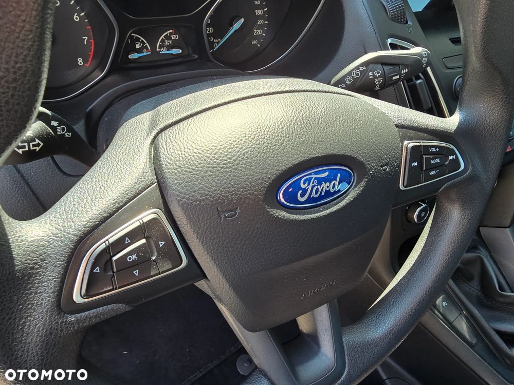 Ford Focus - 15