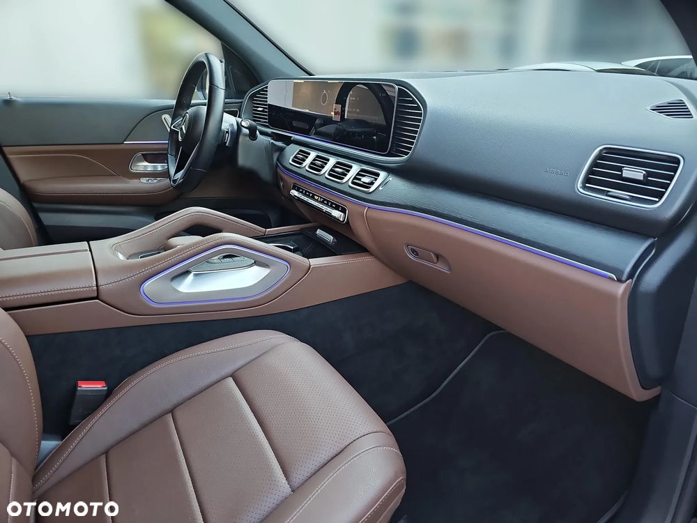 Mercedes-Benz GLE 300 d 4Matic 9G-TRONIC AMG Line Advanced Plus - 18