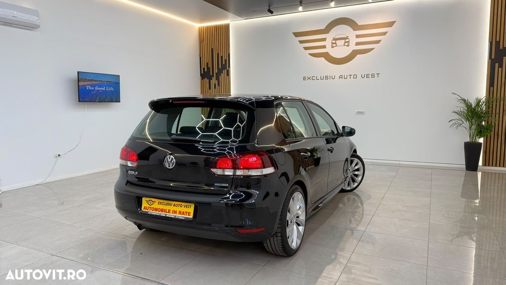 Volkswagen Golf - 4