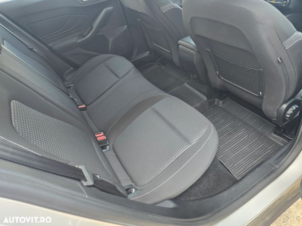 Ford Focus 1.5 EcoBlue Connected - 10