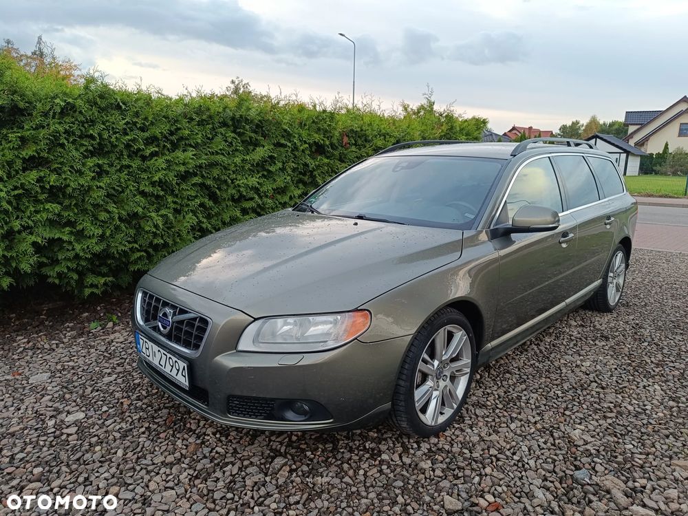 Volvo V70 - 1