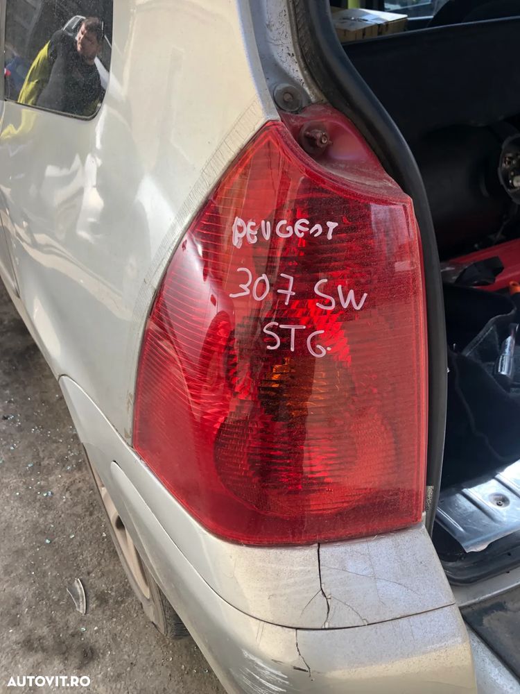 Stop stanga Peugeot 307 SW break 2004 - 1