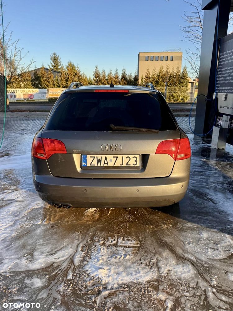 Audi A4 Avant - 8