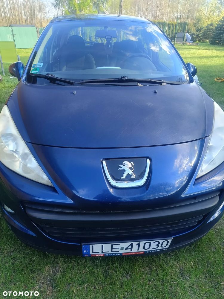 Peugeot 207 1.4 - 6