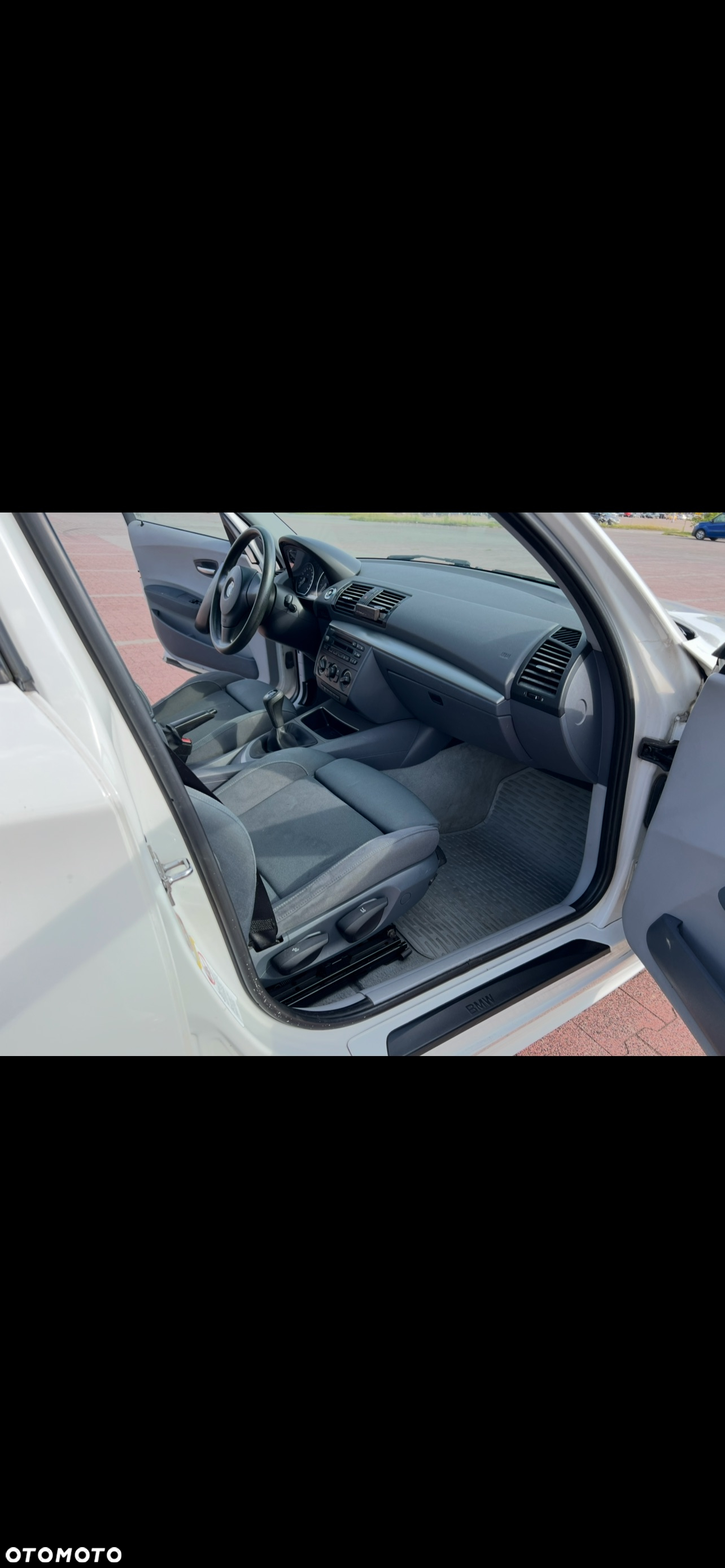BMW Seria 1 118i - 15