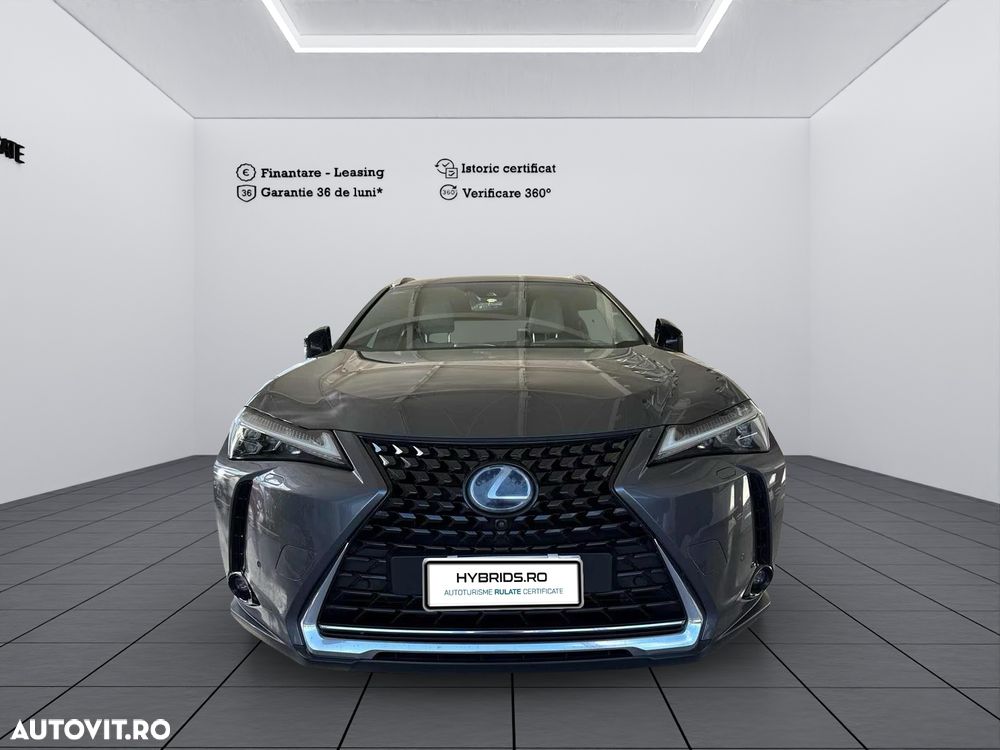 Lexus UX 250h Luxury Line - 6