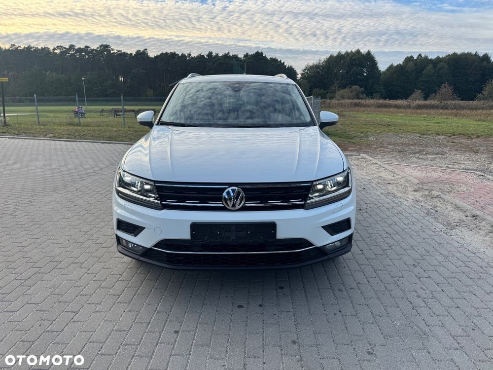 Volkswagen Tiguan - 2