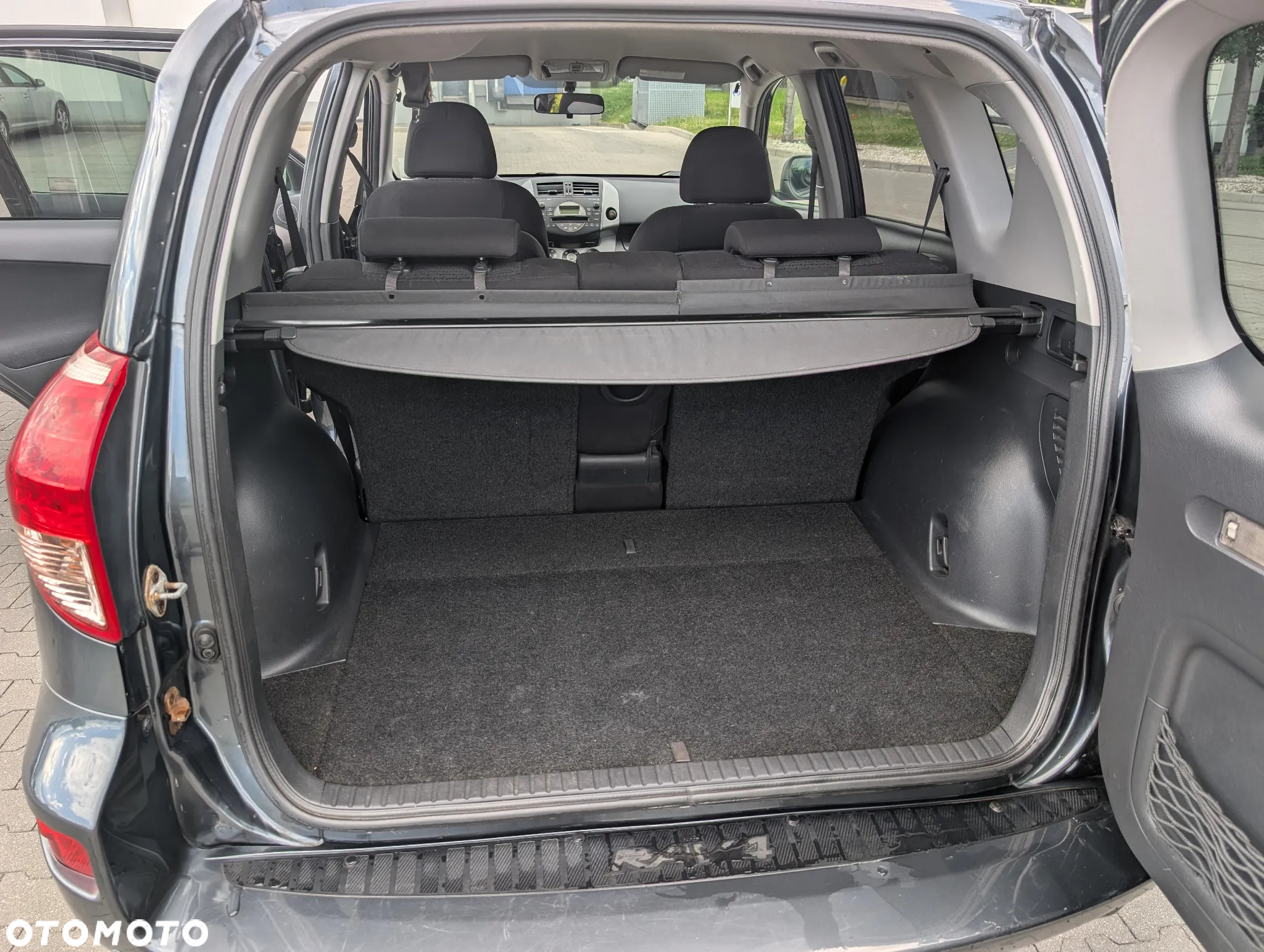 Toyota RAV4 - 15
