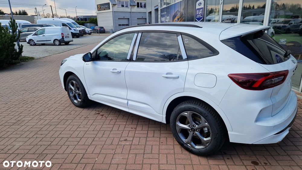 Ford Kuga 2.5 FHEV FWD ST-Line eCVT - 8