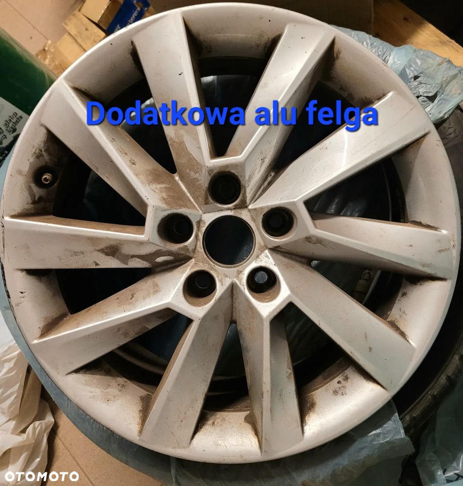 Skoda Superb 2.0 TSI Ambition DSG - 27