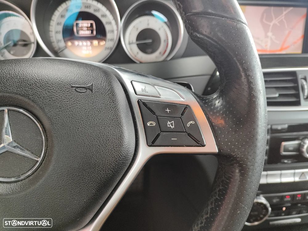 Mercedes-Benz C 220 CDI DPF BlueEFFICIENCY 7G-TRONIC Avantgarde Edition - 30