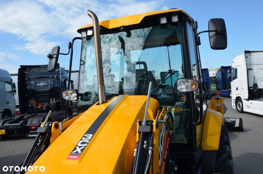 JCB 3CX PRO 2024-25r / SILNIK 4,8L 110km / DUAL DRIVE / 223 mth ! / KLIMA / SZYBKOZŁĄCZE / DWUKIERUNKOWA INSTALACJA / POWERSLIDE / SKARPÓWKA UCHYLNA / 20" - 12
