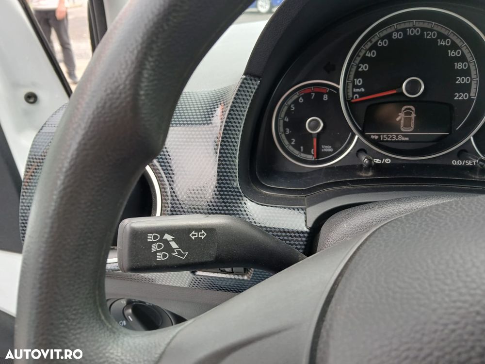 Volkswagen up! 1.0 MPI Move - 14