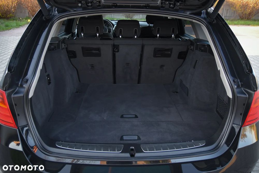 BMW Seria 3 318d Sport Line - 34