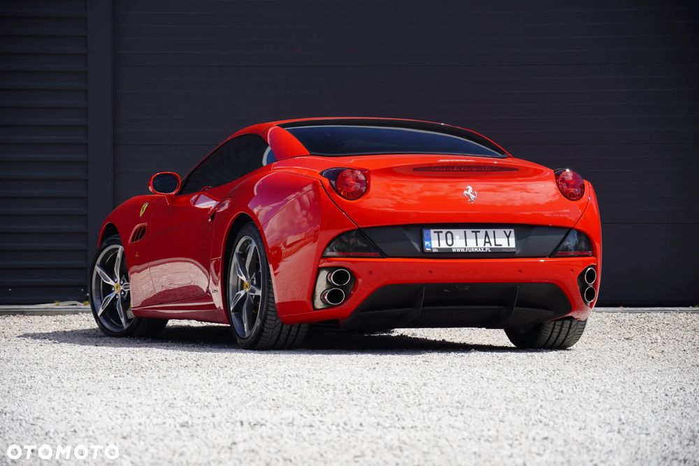 Ferrari California - 18