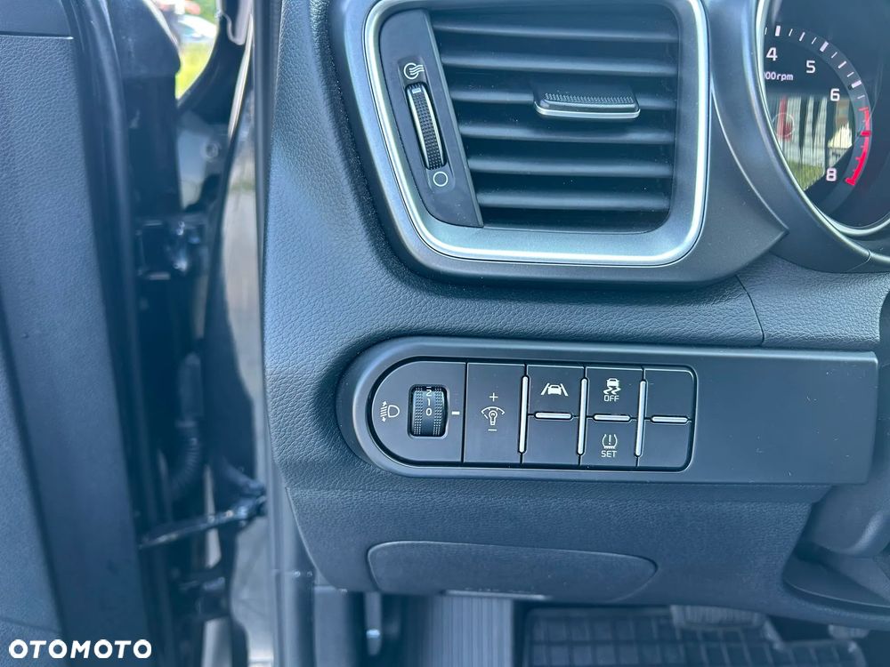 Kia XCeed 1.5 T-GDI M DCT - 19