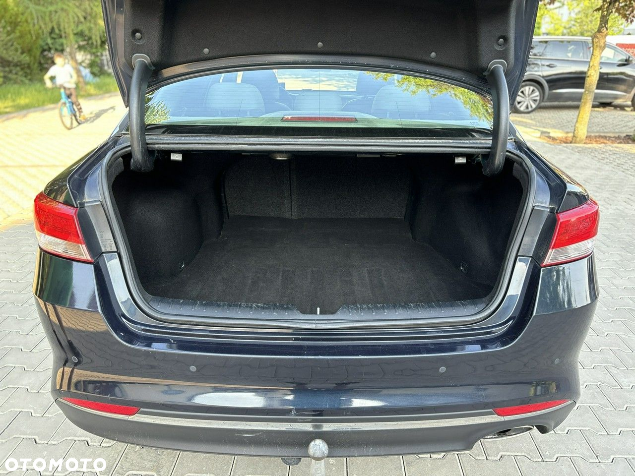 Kia Optima - 12