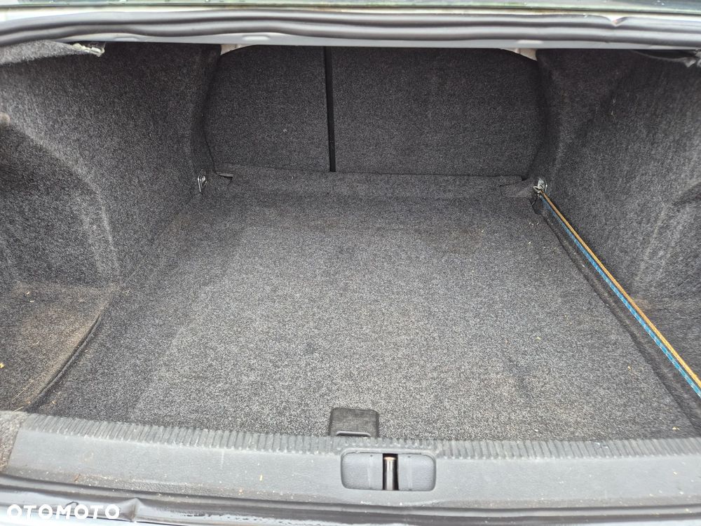 Volkswagen Passat 1.8 TSI Comfortline - 20