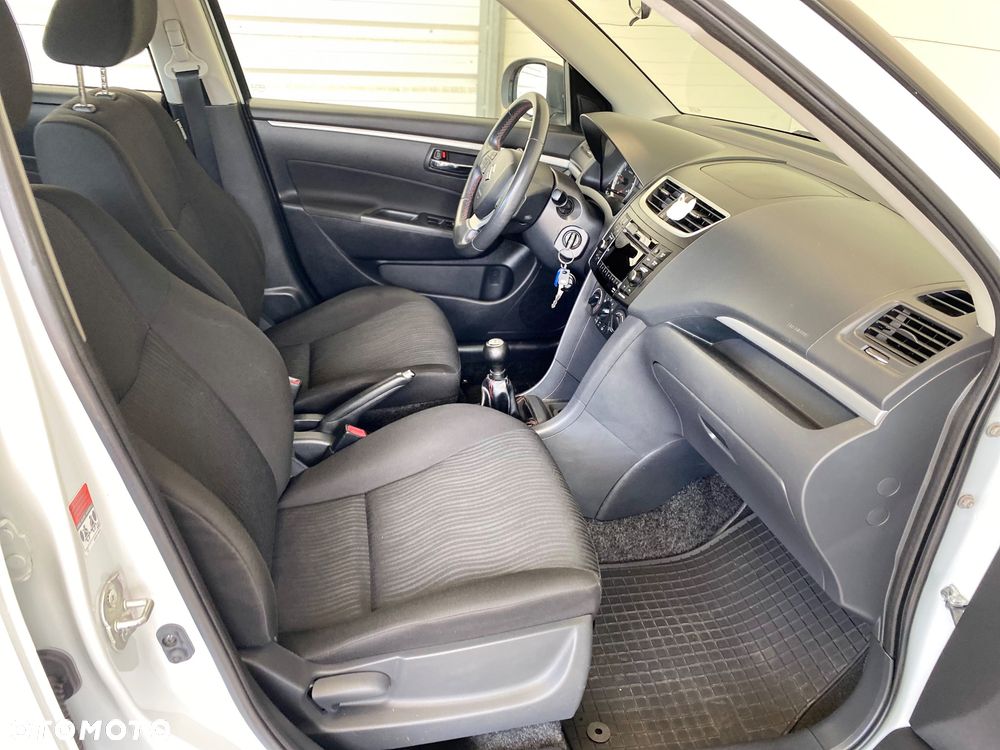 Suzuki Swift 1.2 X-TRA - 12