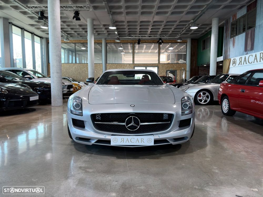 Mercedes-Benz SLS 63 AMG - 5