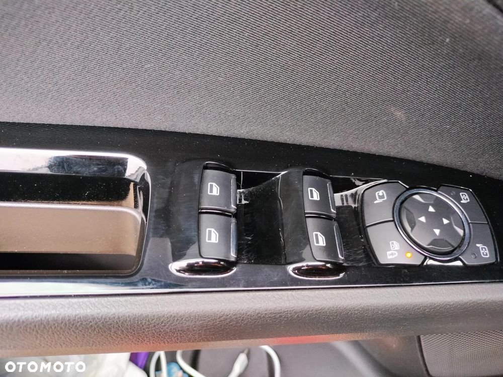 Ford Mondeo 2.0 EcoBlue Titanium - 4