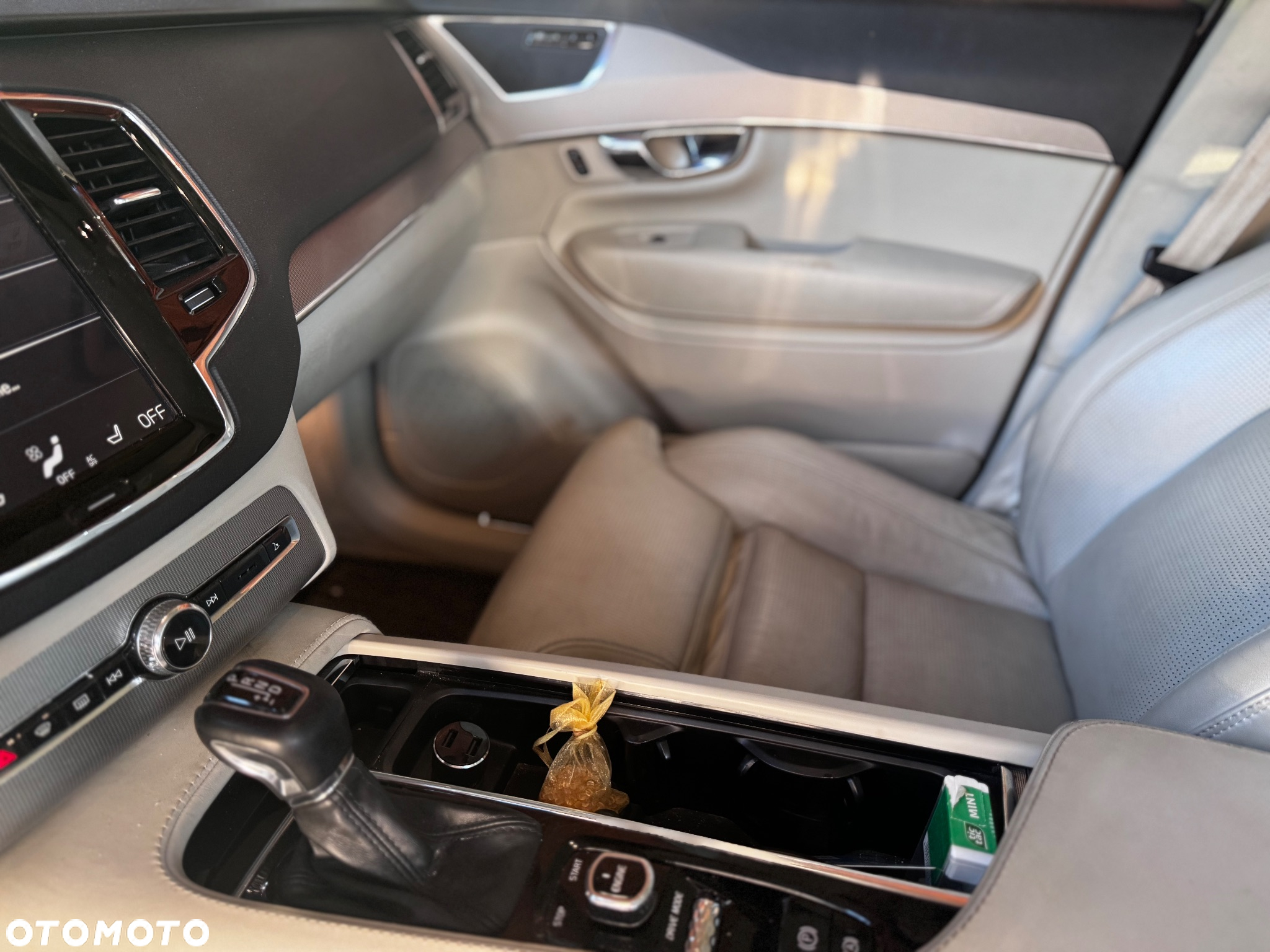 Volvo XC 90 D5 AWD Inscription - 19
