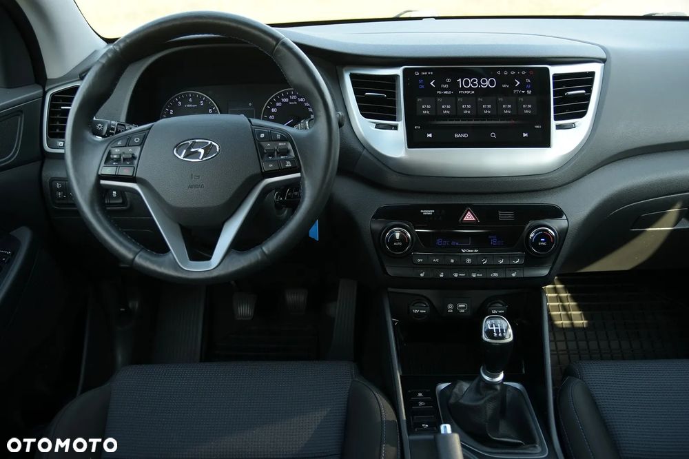 Hyundai Tucson 1.6 Turbo 2WD Style - 24