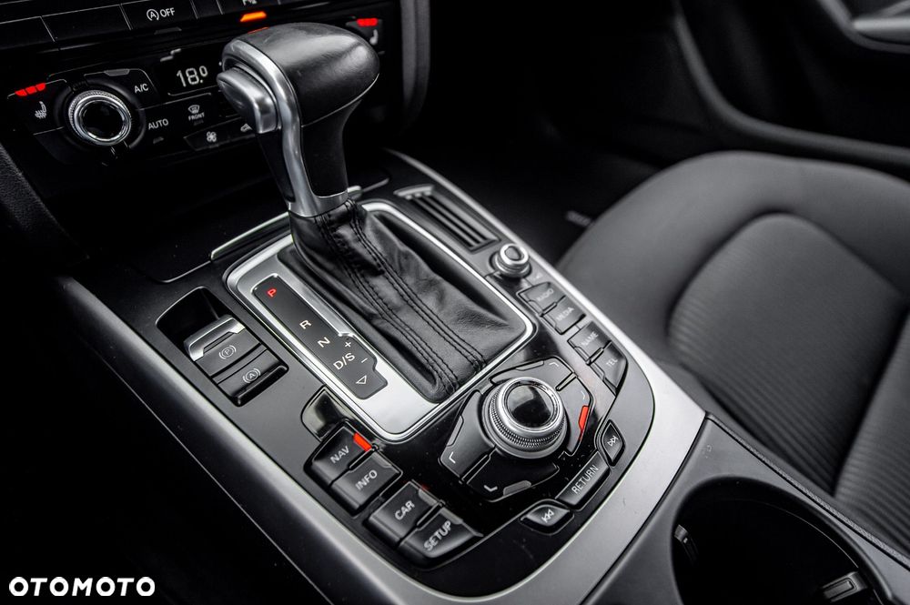 Audi A4 Avant 2.0 TFSI quattro S tronic S line Sportpaket - 30