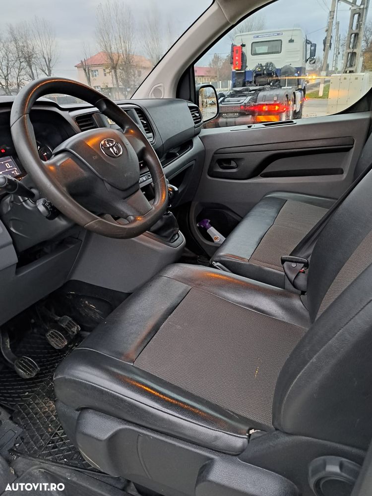 Toyota Proace - 12