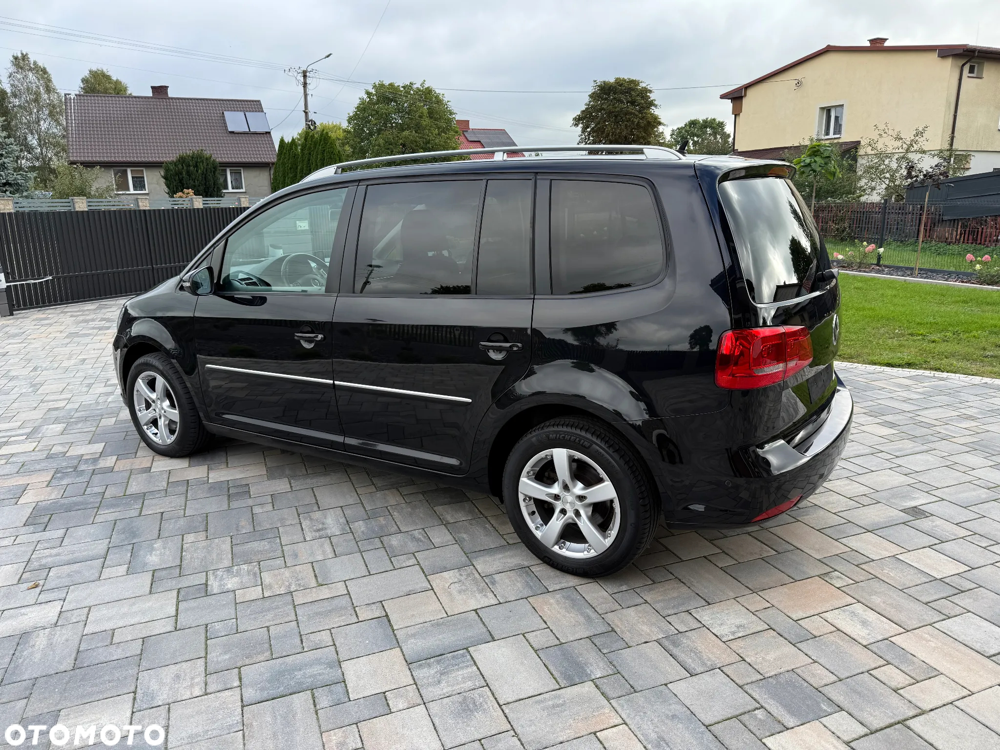 Volkswagen Touran 2.0 TDI DPF Highline Perfectline - 8
