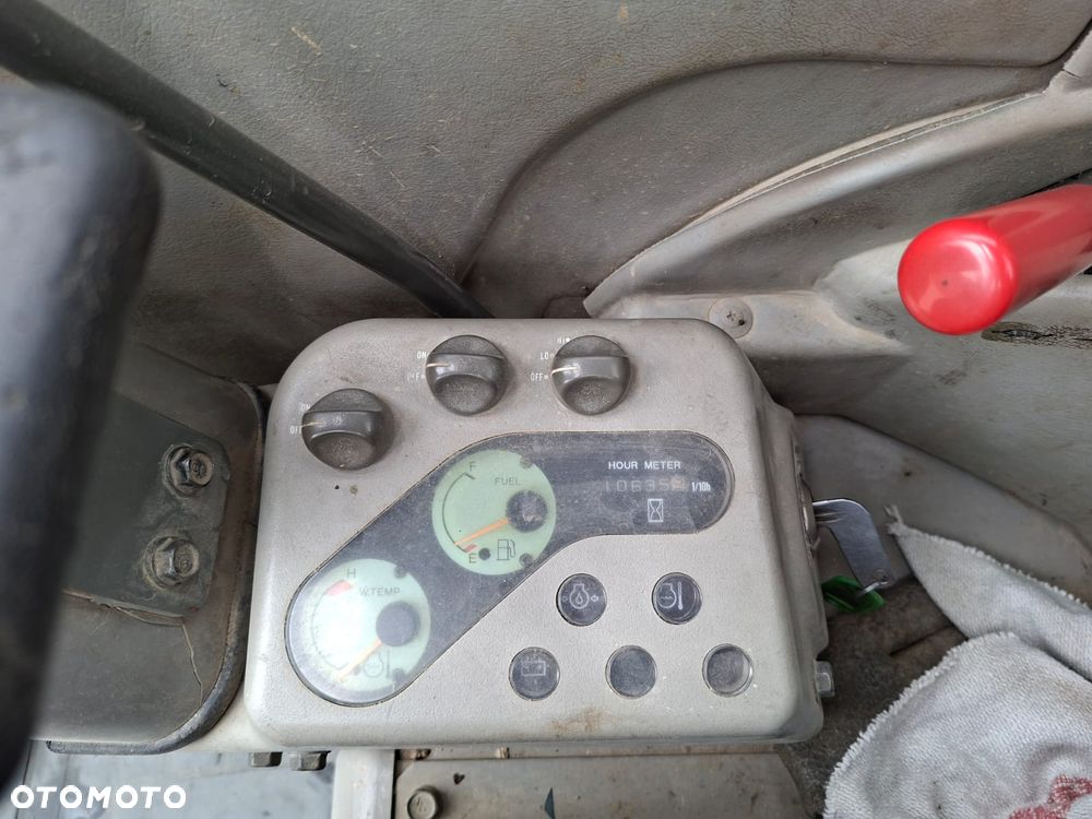 Yanmar vio70 - 7