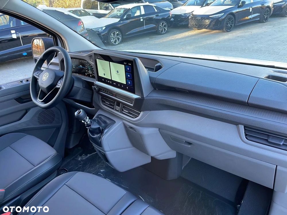 Volkswagen Transporter Furgon 2.0 TDI 150 KM manual r. o. 3500 - 12