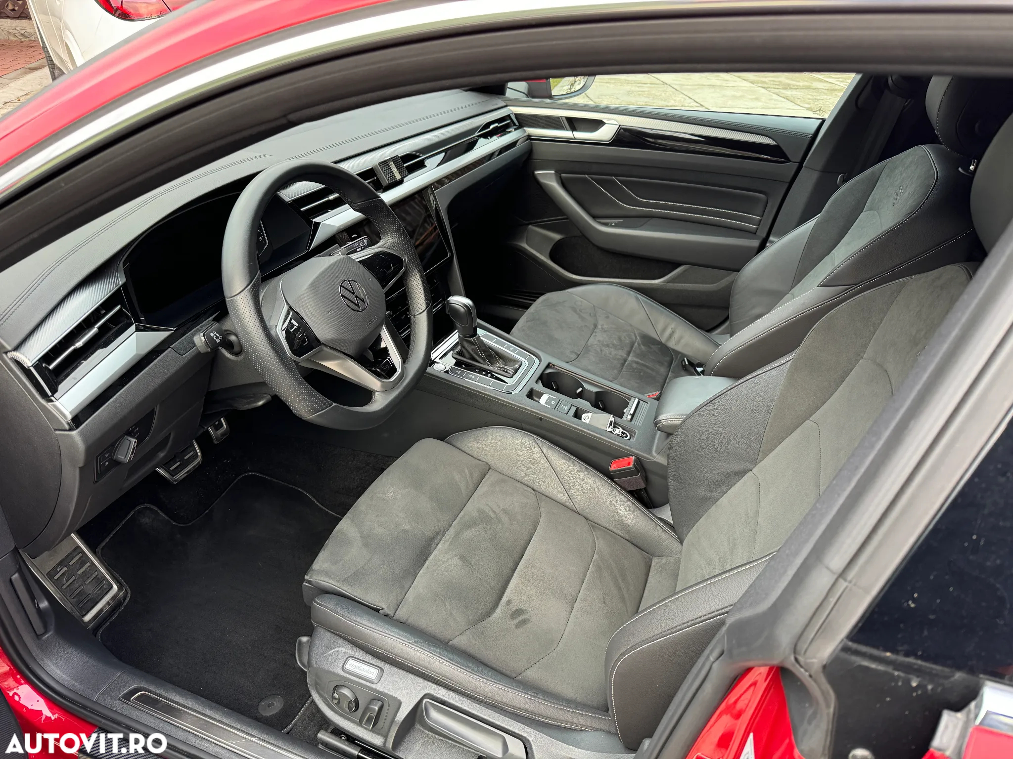 Volkswagen ARTEON 2.0 TDI DSG R-Line - 10