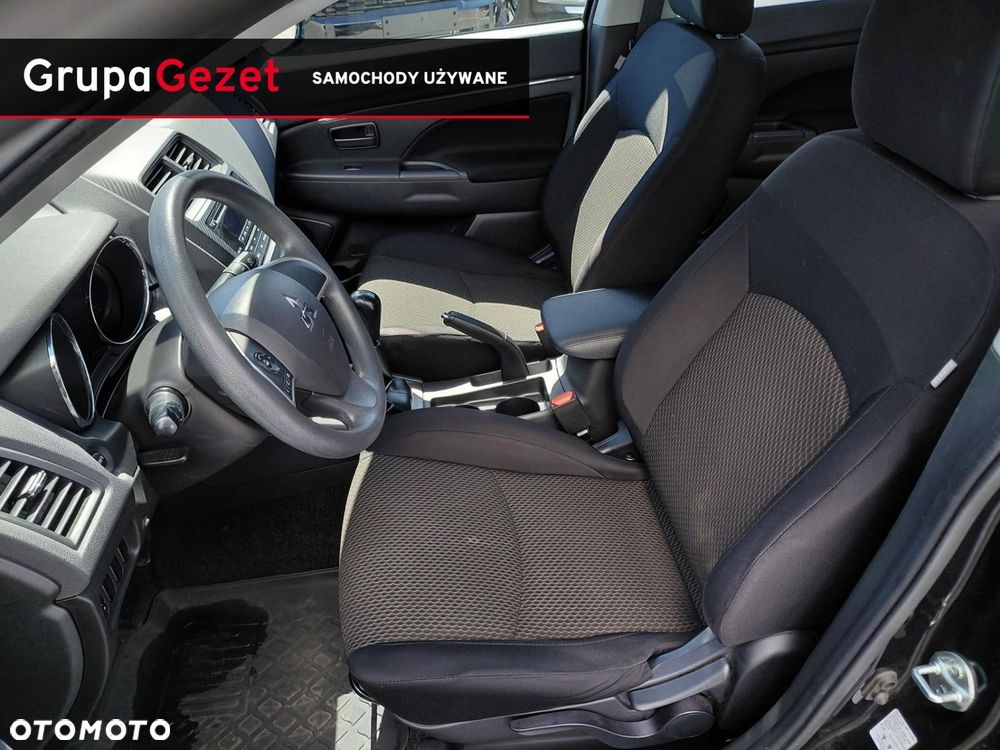 Mitsubishi ASX - 14