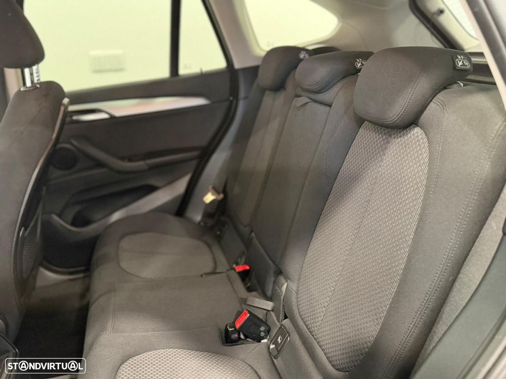 BMW X1 16 d sDrive Advantage - 5