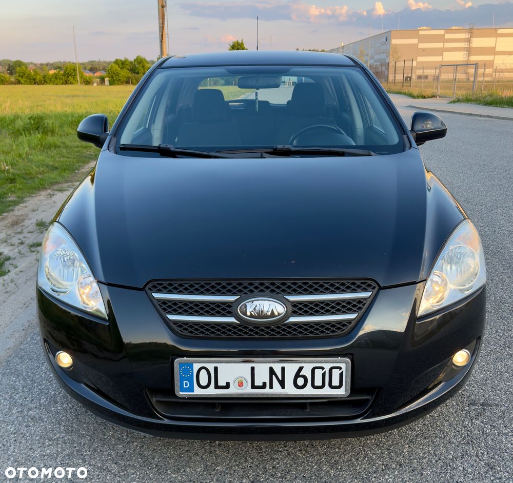 Kia Ceed 1.6 Comfort - 6