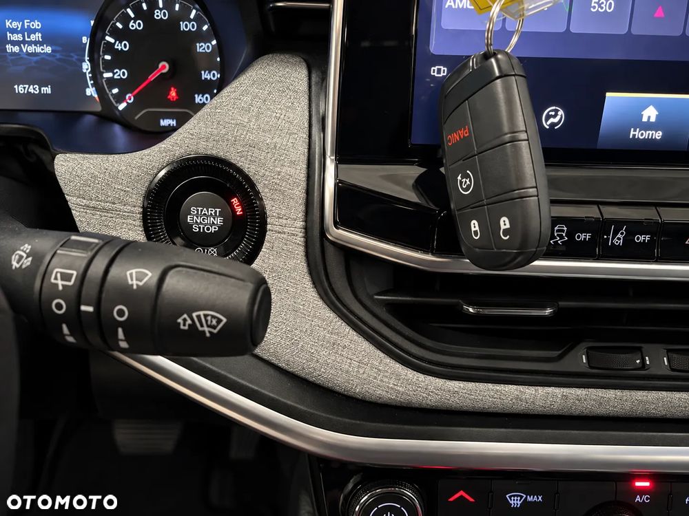 Jeep Compass - 13