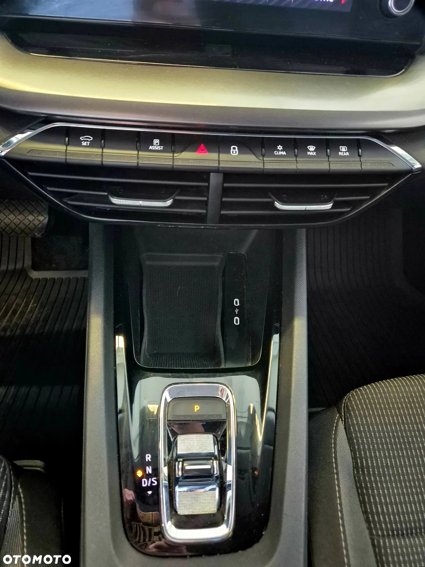 Skoda Octavia 1.5 TSI ACT Ambition DSG - 15