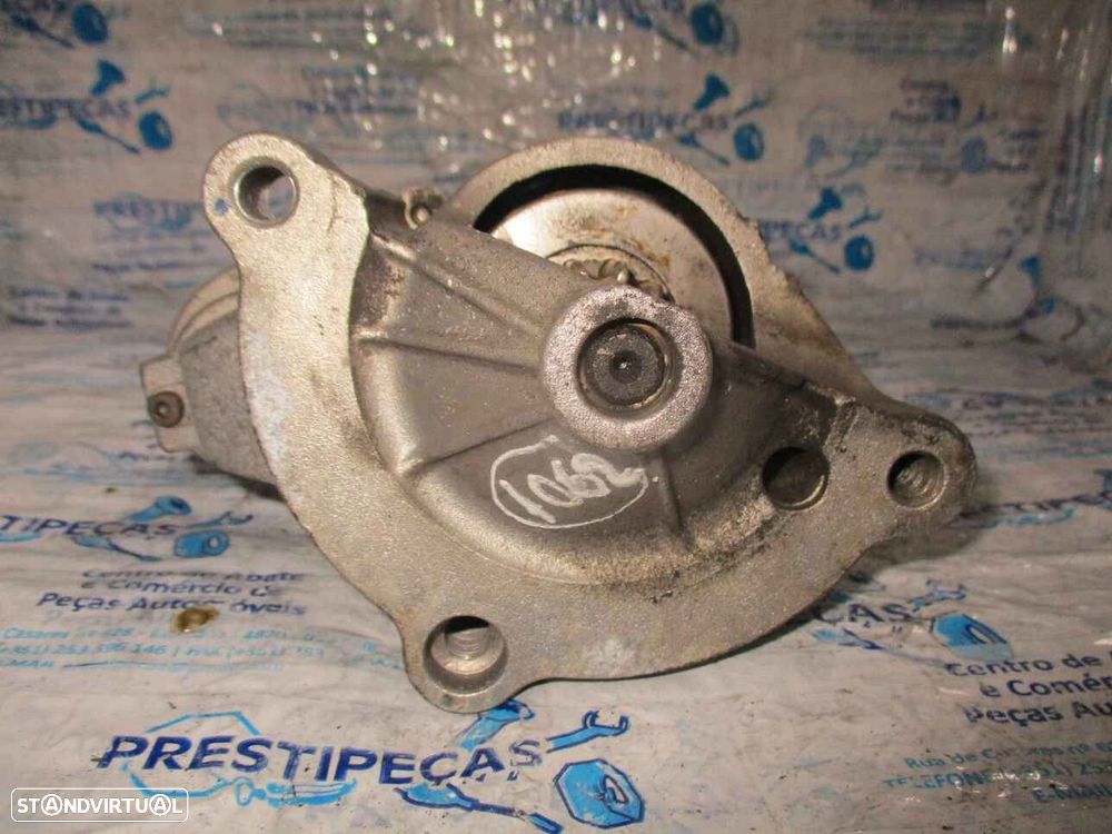 Motor De Arranque D7R26 C9 CITROEN C5 2002 2.0HDI PEUGEOT PARTNER 1999 1.9D 69CV 3P BRANCO PEUGEOT 206 1999 1.9D 69CV 3P VERMELHO PEUGEOT 406 1999 2.0HDI 110CV 5P CINZA - 1