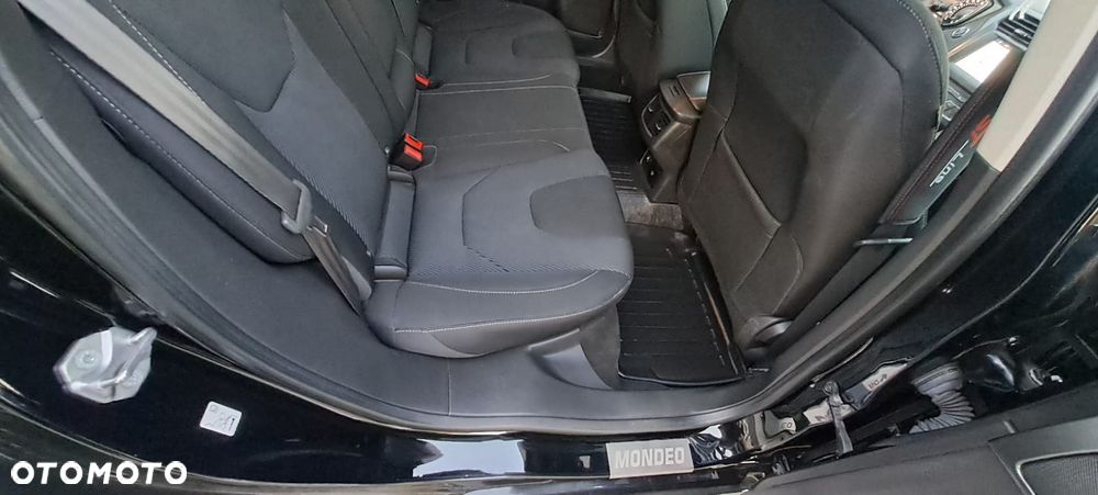 Ford Mondeo - 24