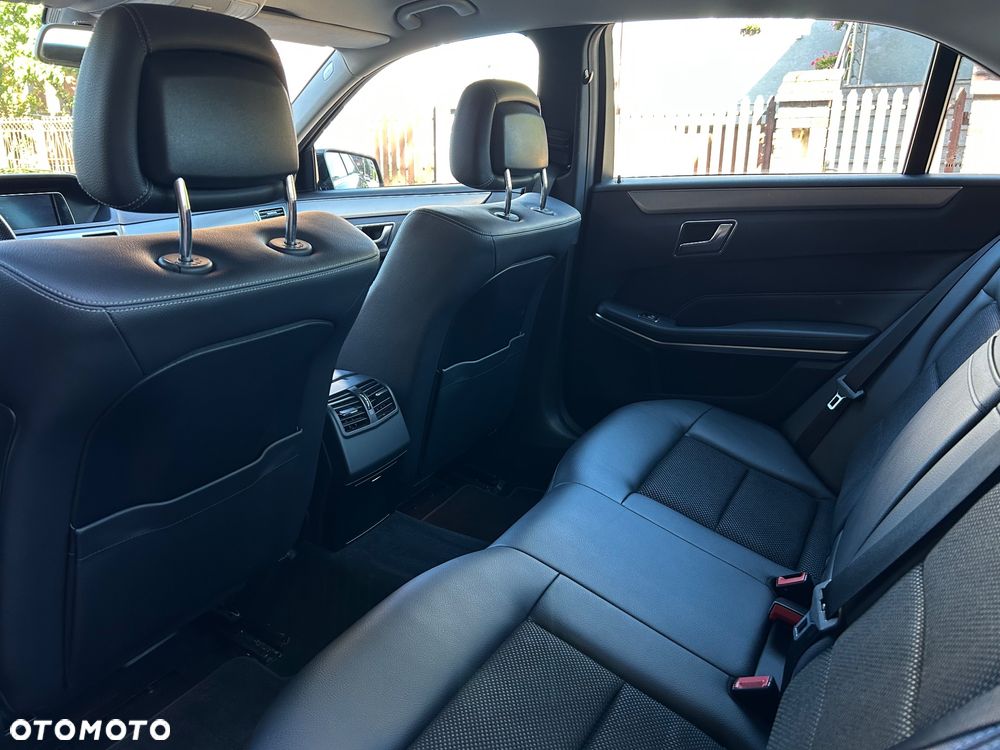 Mercedes-Benz Klasa E 220 BlueTEC 7G-TRONIC Avantgarde - 30