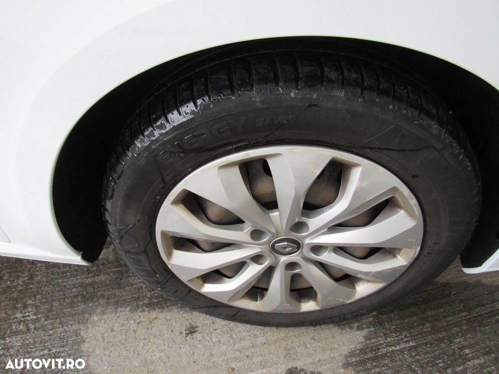 Renault Megane Blue dCi Life - 6