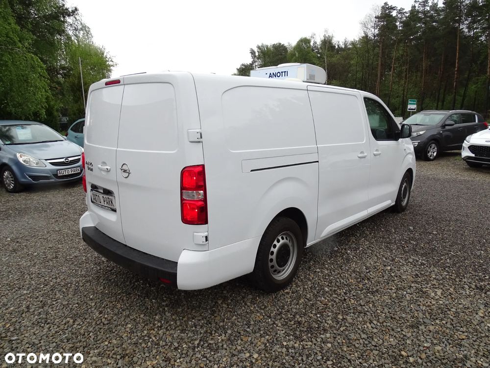 Opel VIVARO LONG - 13