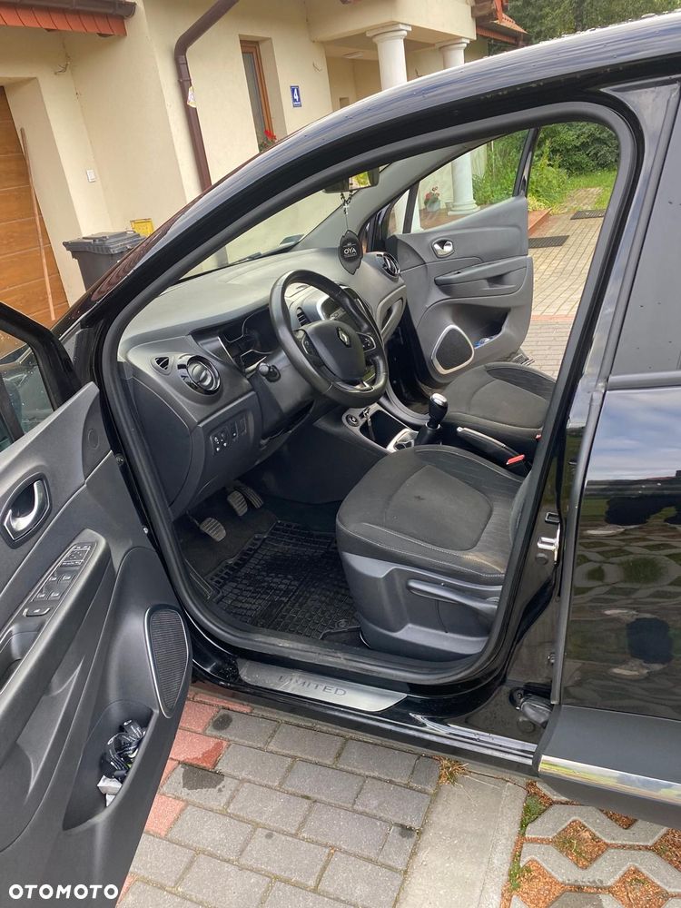 Renault Captur - 12