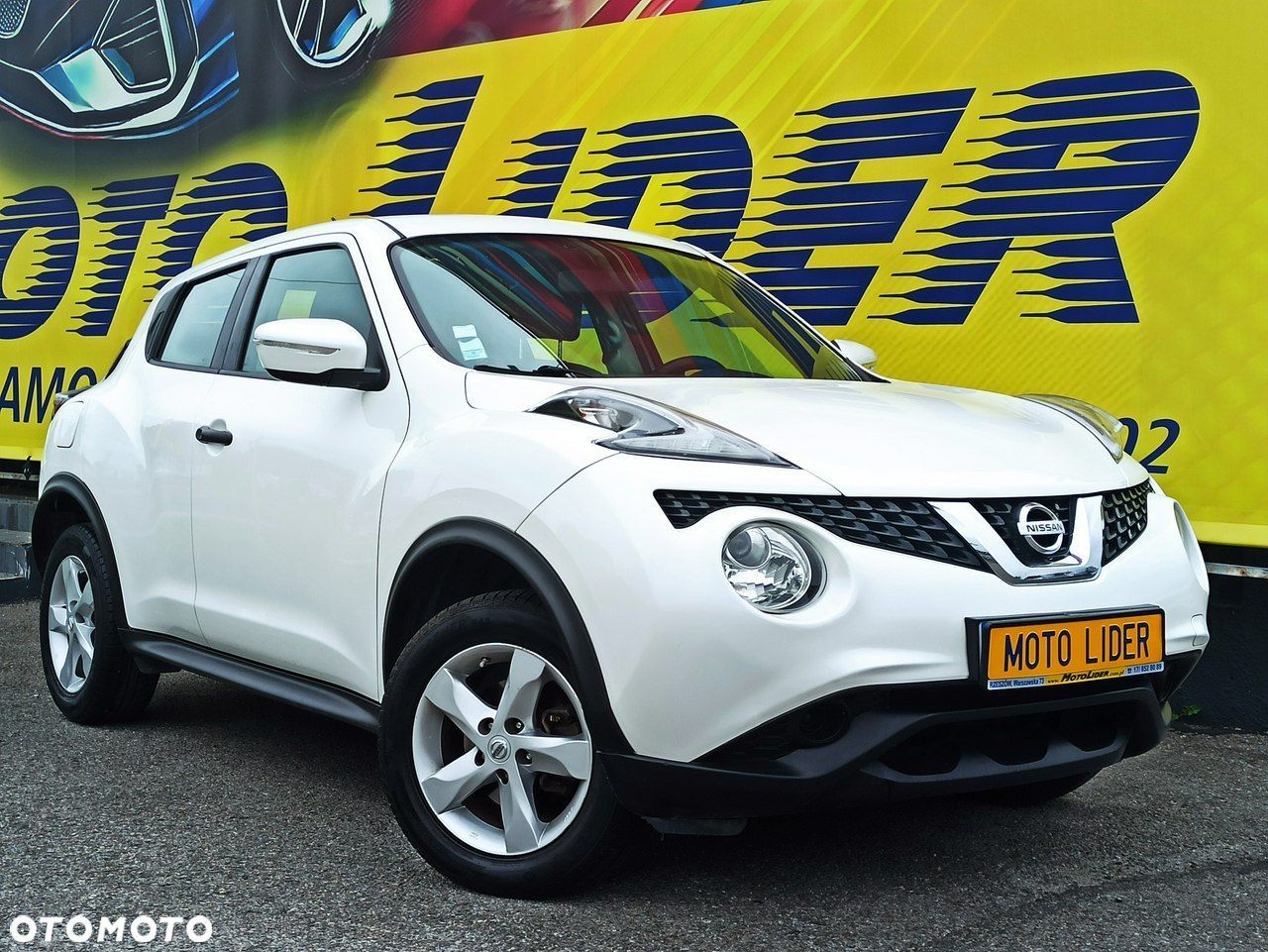 Nissan Juke 1.6 Visia Plus - 1