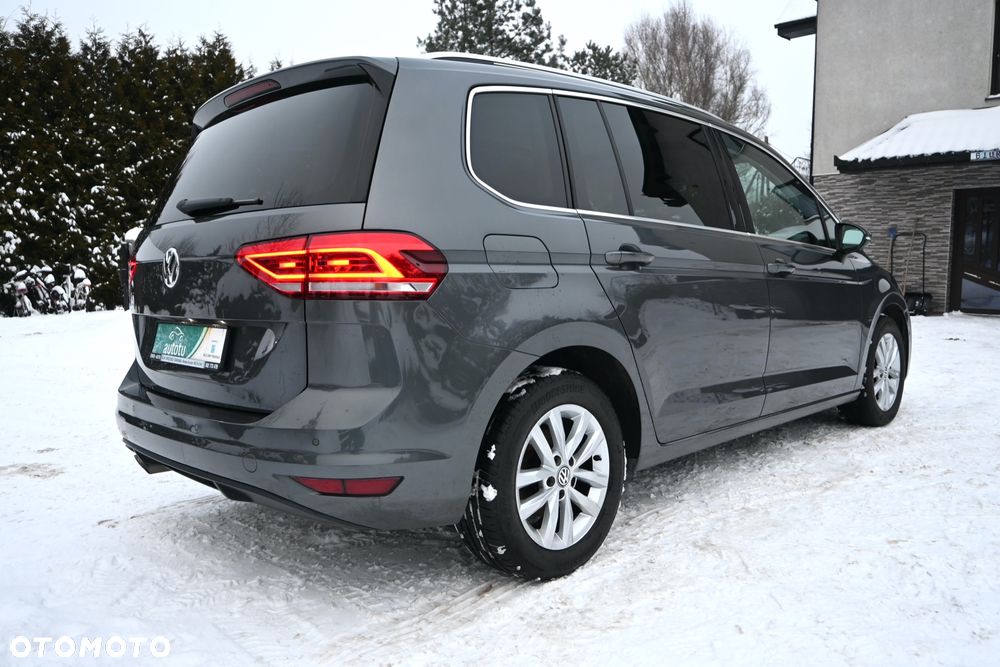 Volkswagen Touran 2.0 TDI SCR Highline - 8