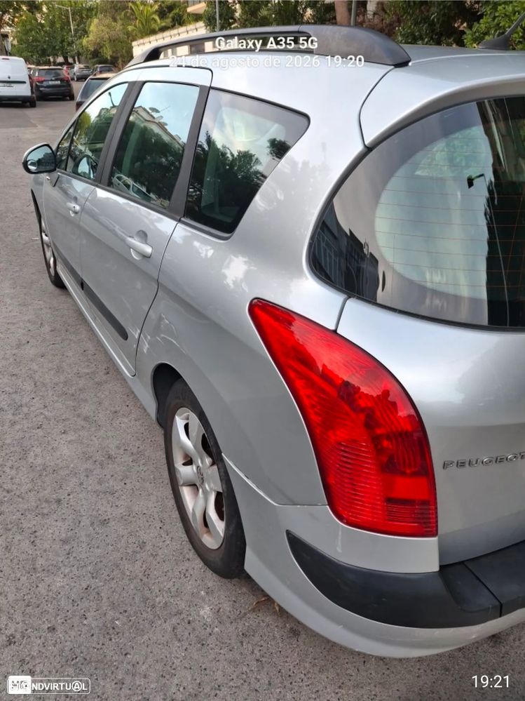 Peugeot 308 SW e-HDi FAP 110 Stop&Start Family - 12